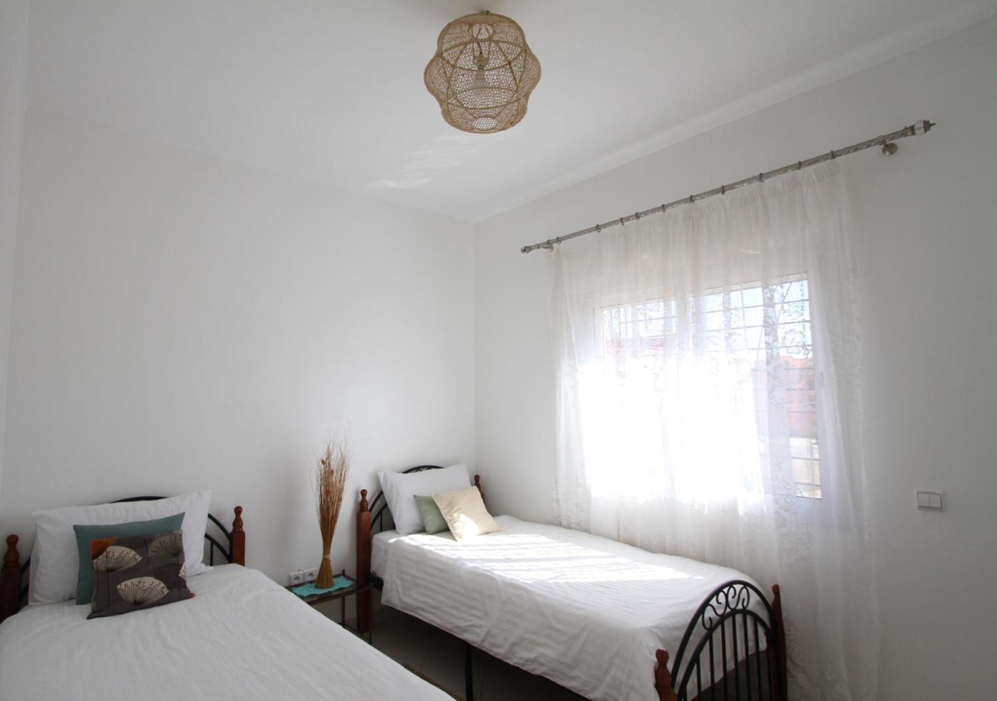Appartement Confort Calme Propre マラケシュ エクステリア 写真